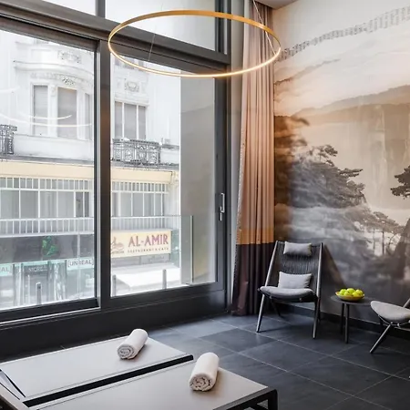 公寓式酒店 Emerald Downtown Luxury By Continental Group 4*