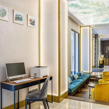 アパートホテル Emerald Downtown Luxury By Continental Group