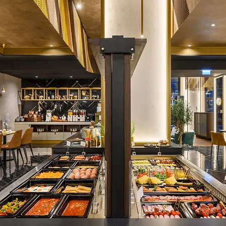 Emerald Downtown Luxury By Continental Group 4*