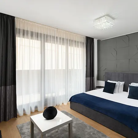 公寓式酒店 Emerald Downtown Luxury By Continental Group