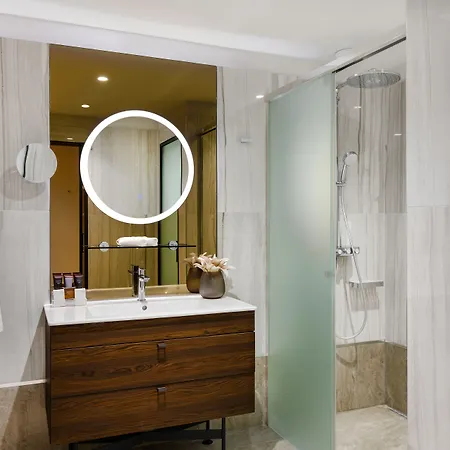 Emerald Downtown Luxury By Continental Group 布达佩斯