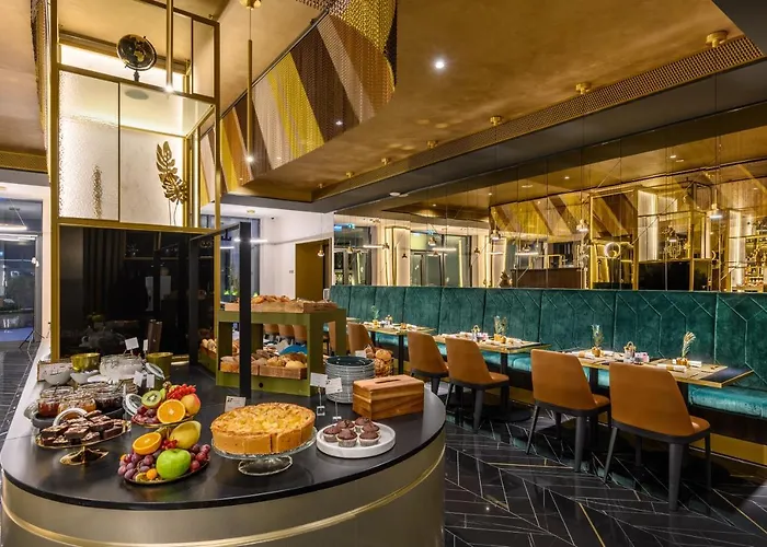 Hotel apartamentowy Emerald Downtown Luxury By Continental Group Budapeszt