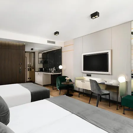 Ξενοδοχείο με διαμερίσματα Emerald Downtown Luxury By Continental Group 4*
