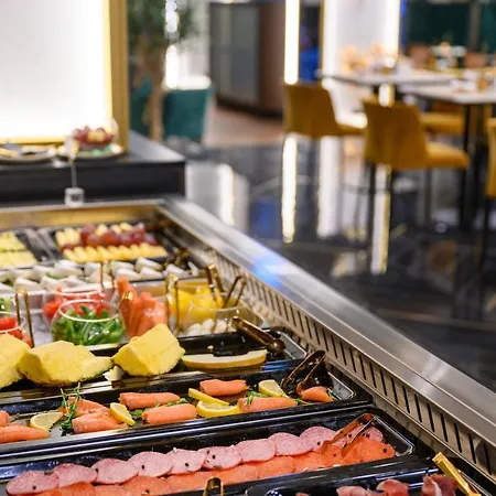 Emerald Downtown Luxury By Continental Group 4* Budapest