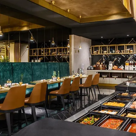 Emerald Downtown Luxury By Continental Group Aparthotel 4*
