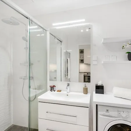 Emerald Downtown Luxury By Continental Group 4* Budapest