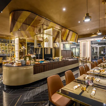 Emerald Downtown Luxury By Continental Group Apartmanhotel 4*