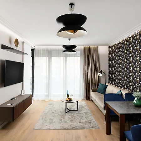 Emerald Downtown Luxury By Continental Group Aparthotel 4*