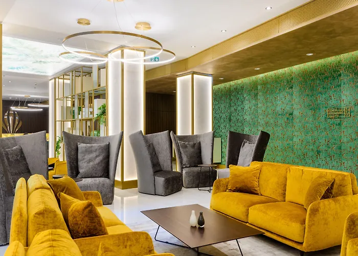Apartahotel Emerald Downtown Luxury By Continental Group