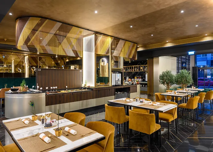 Emerald Downtown Luxury By Continental Group 4*