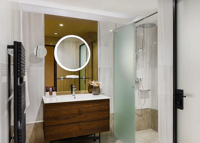 Emerald Downtown Luxury By Continental Group Budapest